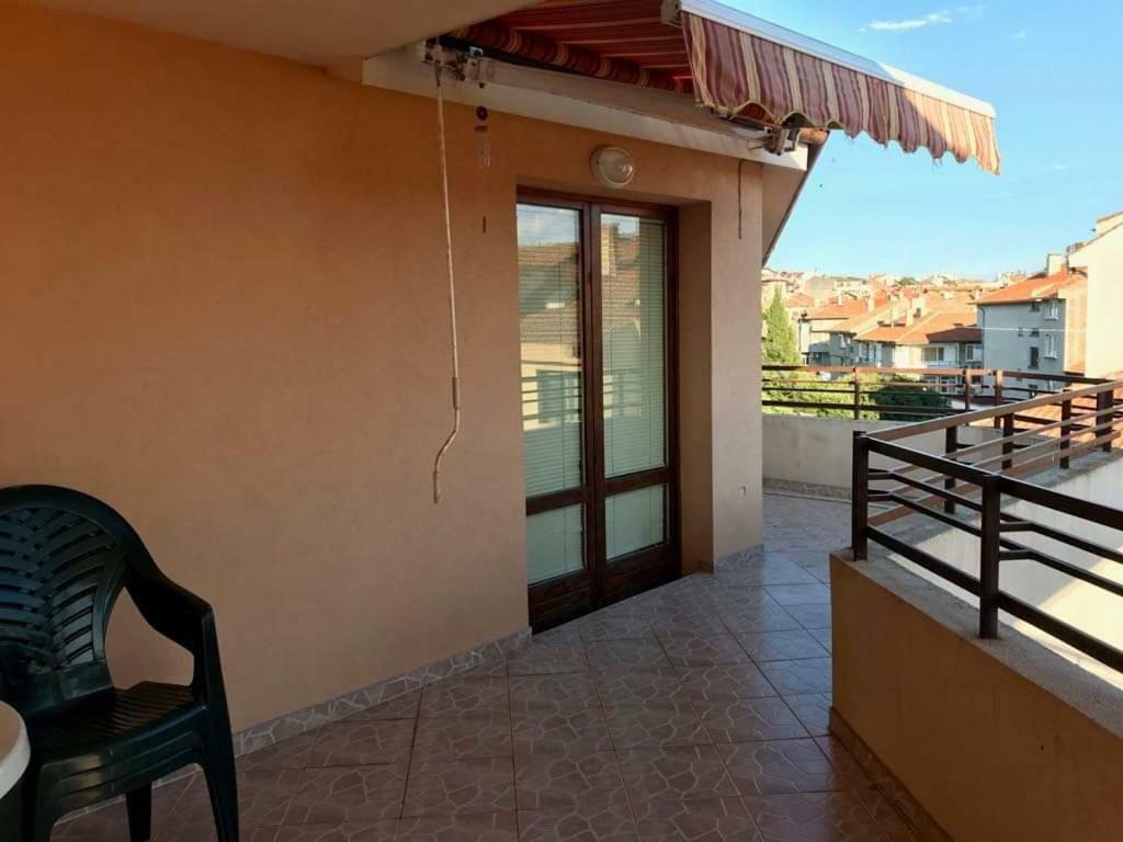 Студиа Мансарда Ненови Pomorie Extérieur photo
